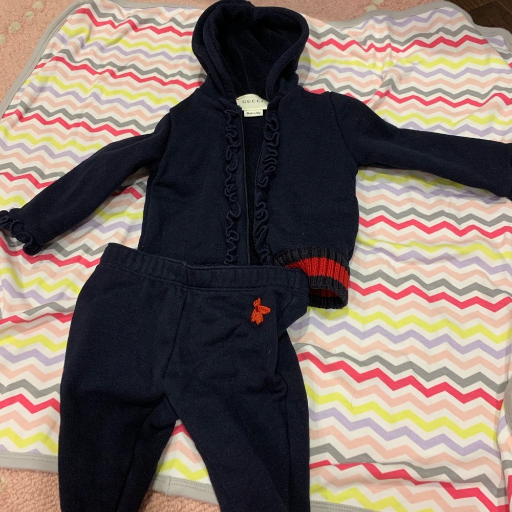 SOLD on another site. Gucci Sweatsuit for girls